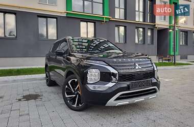 Mitsubishi Outlander 2022