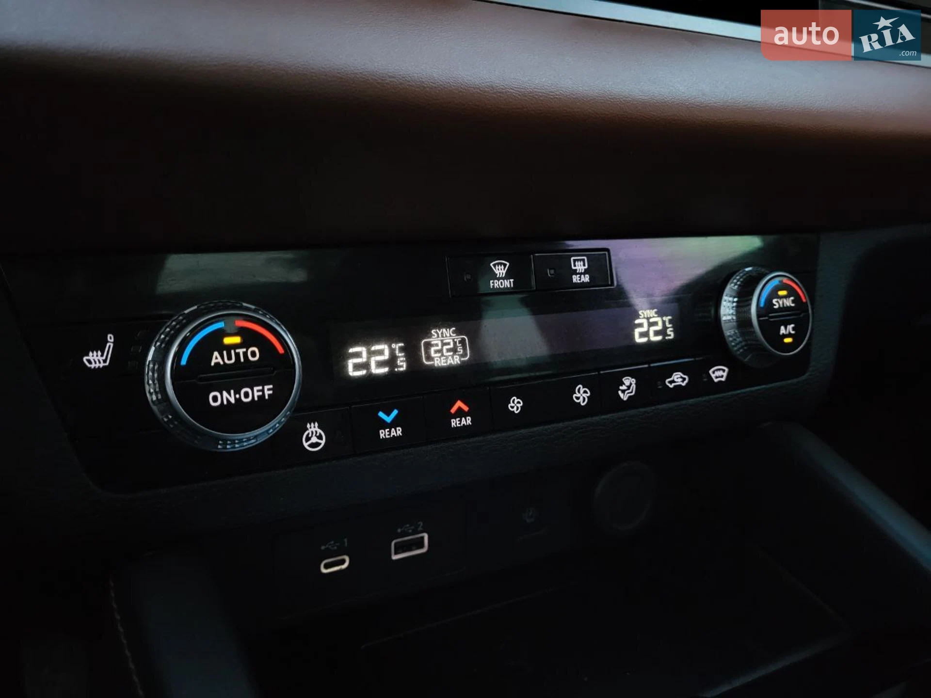 2022 Mitsubishi Outlander - мініатюра 29