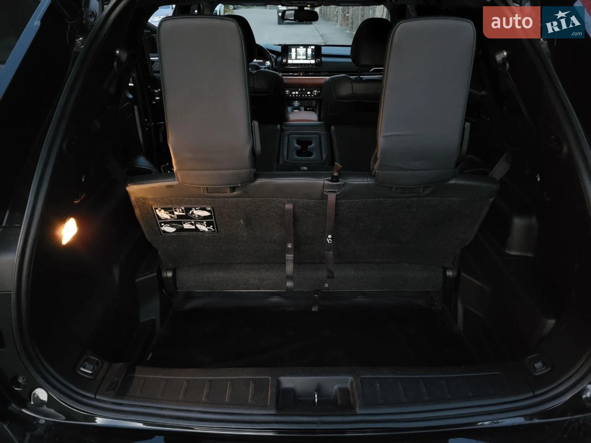 2022 Mitsubishi Outlander - мініатюра 37