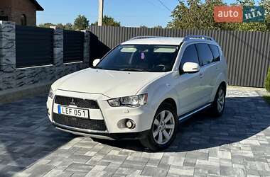 Mitsubishi Outlander 2010