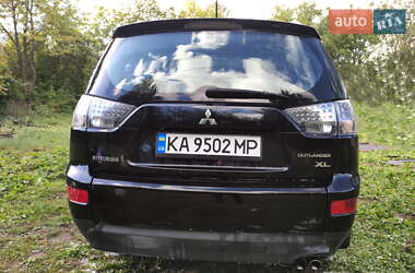 Внедорожник / Кроссовер Mitsubishi Outlander 2008 в 