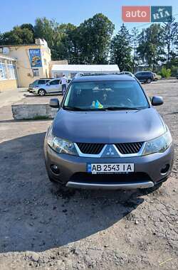 Внедорожник / Кроссовер Mitsubishi Outlander 2009 в Киеве
