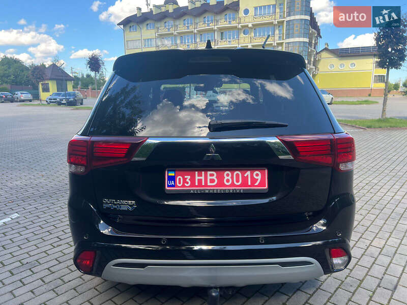 Позашляховик / Кросовер Mitsubishi Outlander 2020 в Львові фото 6 Позашляховик / Кросовер Mitsubishi Outlander 2020 в Львові