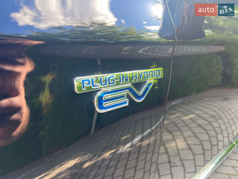 Позашляховик / Кросовер Mitsubishi Outlander 2020 в Львові фото 50 Позашляховик / Кросовер Mitsubishi Outlander 2020 в Львові