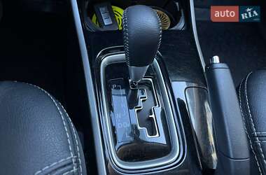 Внедорожник / Кроссовер Mitsubishi Outlander 2021 в 