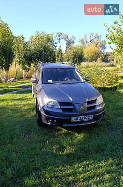Внедорожник / Кроссовер Mitsubishi Outlander 2007 в Киеве