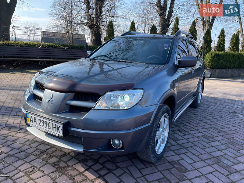 Mitsubishi Outlander 2008
