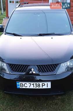 Mitsubishi Outlander 2008