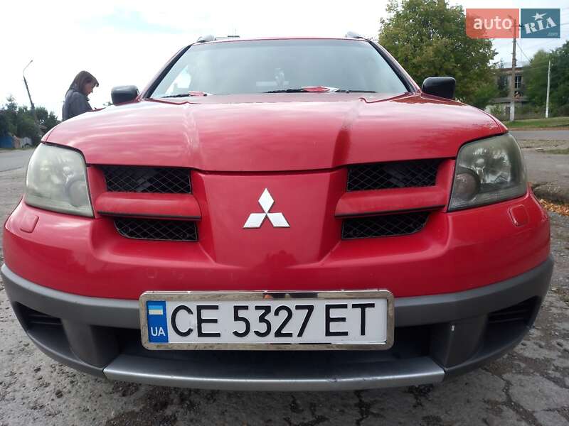 Внедорожник / Кроссовер Mitsubishi Outlander 2003 в 