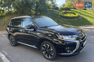 Mitsubishi Outlander 2018