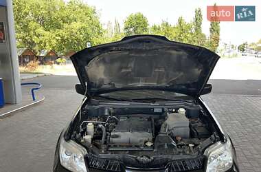 Внедорожник / Кроссовер Mitsubishi Outlander 2007 в 