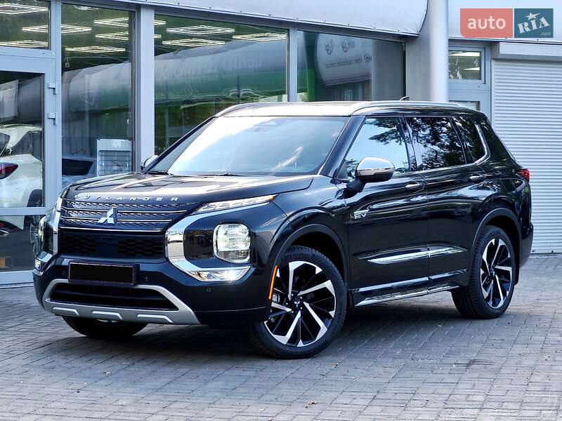Позашляховик / Кросовер Mitsubishi Outlander 2023 в Дніпрі