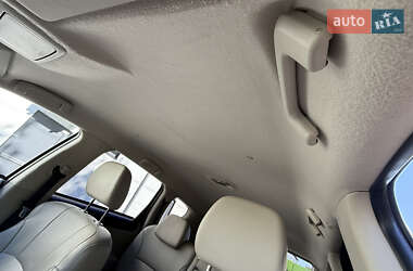 Внедорожник / Кроссовер Mitsubishi Outlander 2010 в 