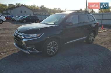 Mitsubishi Outlander 2016