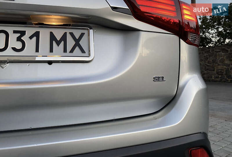 Внедорожник / Кроссовер Mitsubishi Outlander 2020 в Тернополе