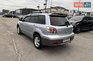 Внедорожник / Кроссовер Mitsubishi Outlander 2004 в 