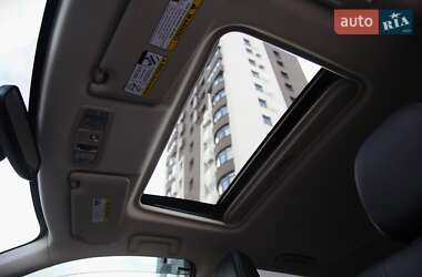 Внедорожник / Кроссовер Mitsubishi Outlander 2015 в 