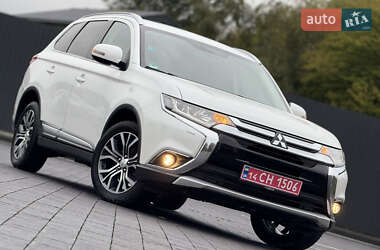 Позашляховик / Кросовер Mitsubishi Outlander 2016 в Самборі