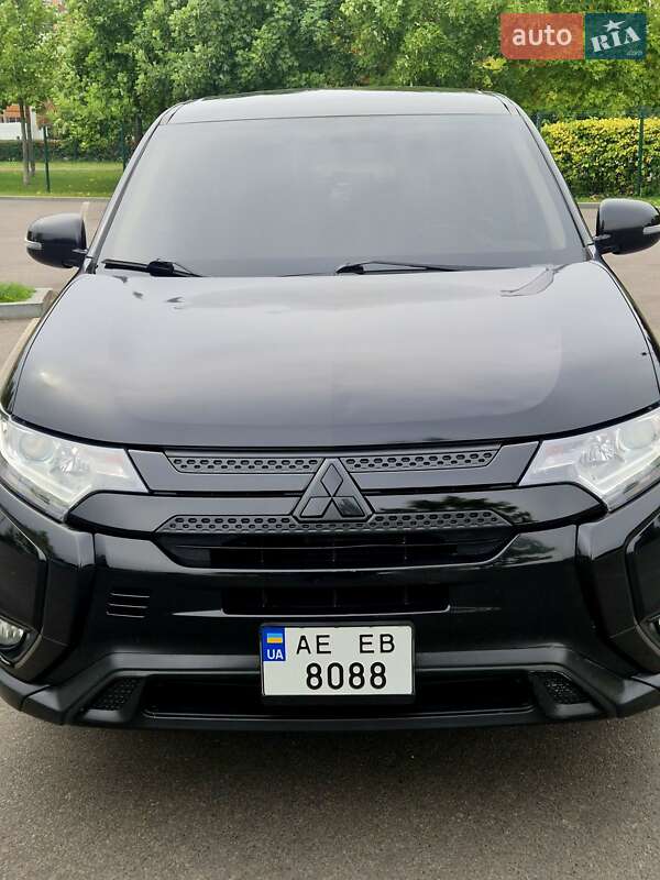 Mitsubishi Outlander 2019