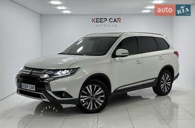 Mitsubishi Outlander 2018