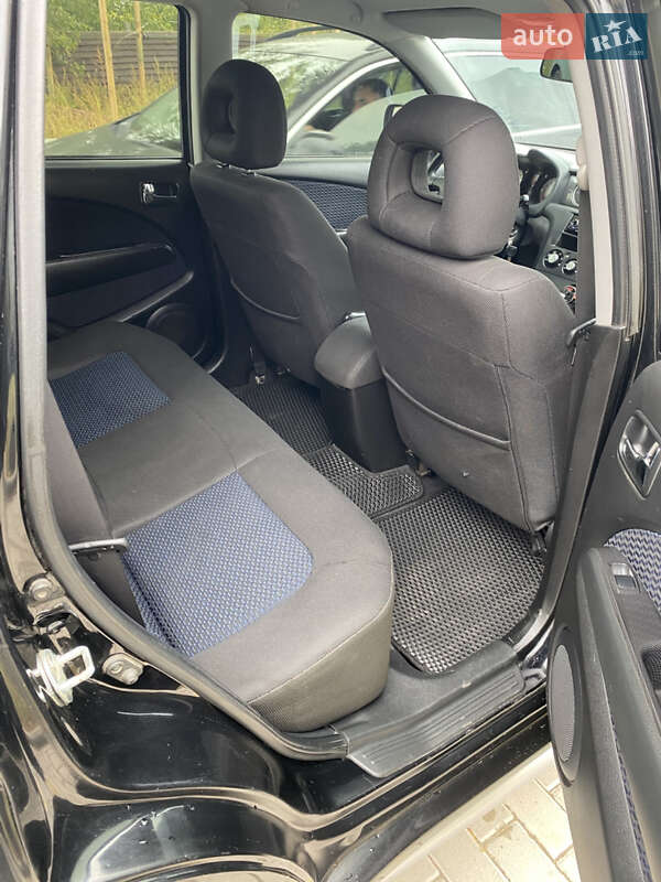 Внедорожник / Кроссовер Mitsubishi Outlander 2008 в Белогородке