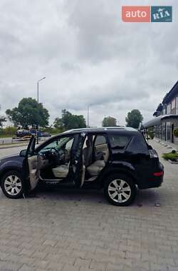 Внедорожник / Кроссовер Mitsubishi Outlander 2007 в 
