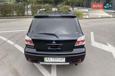 Внедорожник / Кроссовер Mitsubishi Outlander 2008 в 