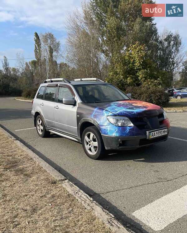 Mitsubishi Outlander 2005