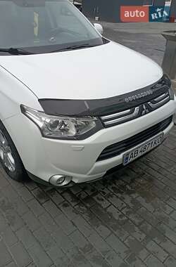 Mitsubishi Outlander 2013