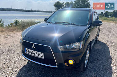 Mitsubishi Outlander 2010