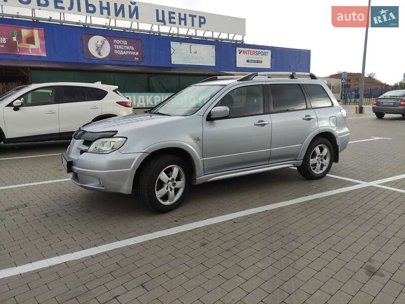 Внедорожник / Кроссовер Mitsubishi Outlander 2008 в Прилуках фото 6 Внедорожник / Кроссовер Mitsubishi Outlander 2008 в Прилуках