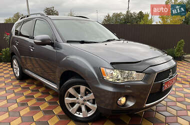Mitsubishi Outlander 2012