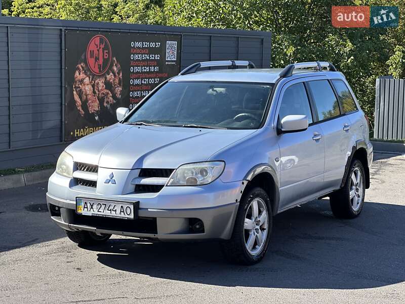 Внедорожник / Кроссовер Mitsubishi Outlander 2006 в 