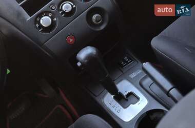 Позашляховик / Кросовер Mitsubishi Outlander 2005 в 