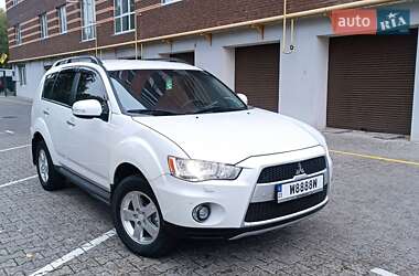 Позашляховик / Кросовер Mitsubishi Outlander 2012 в Хмельницькому