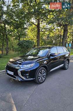 Mitsubishi Outlander 2018
