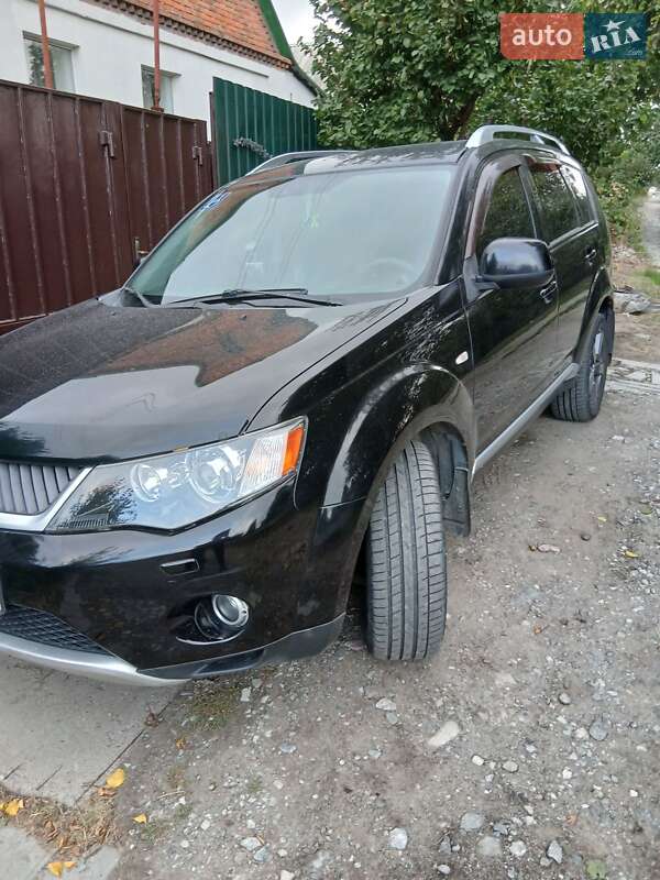 Внедорожник / Кроссовер Mitsubishi Outlander 2008 в Днепре