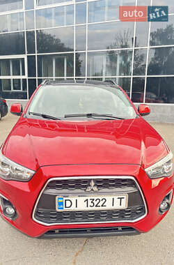 Внедорожник / Кроссовер Mitsubishi Outlander 2014 в Харькове