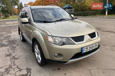 Внедорожник / Кроссовер Mitsubishi Outlander 2009 в Новгород-Северском
