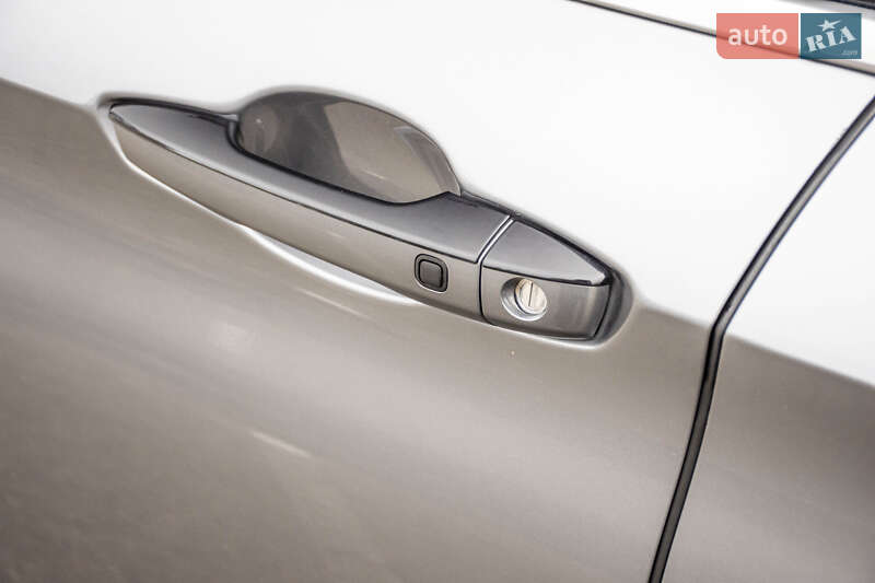 Позашляховик / Кросовер Mitsubishi Outlander 2021 в Києві фото 10 Позашляховик / Кросовер Mitsubishi Outlander 2021 в Києві