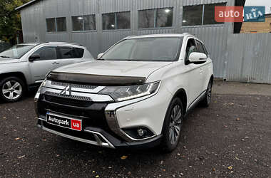 Mitsubishi Outlander 2019