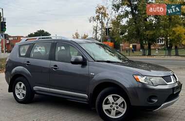 Внедорожник / Кроссовер Mitsubishi Outlander 2010 в Ахтырке