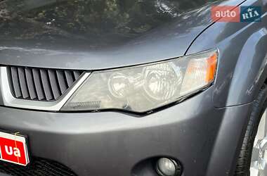 Внедорожник / Кроссовер Mitsubishi Outlander 2007 в 