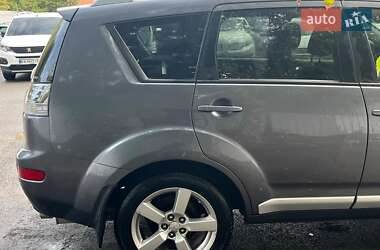 Внедорожник / Кроссовер Mitsubishi Outlander 2007 в 