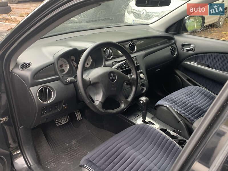 Позашляховик / Кросовер Mitsubishi Outlander 2006 в Василькові