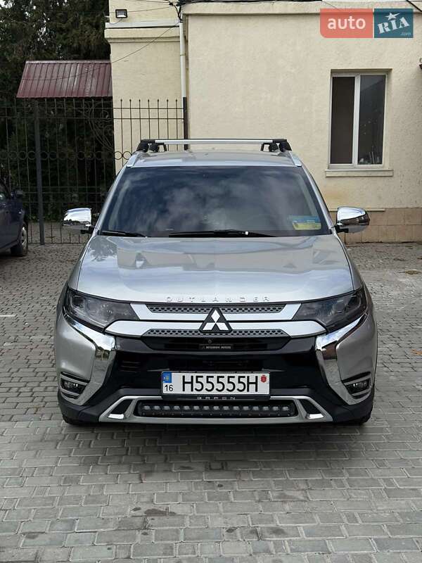 Mitsubishi Outlander 2018