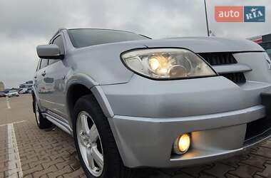 Внедорожник / Кроссовер Mitsubishi Outlander 2007 в Киеве