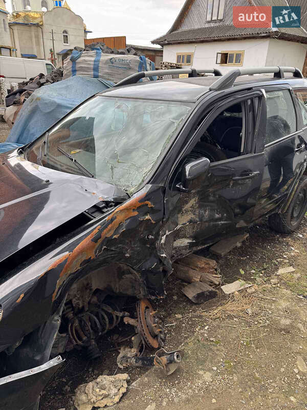 Внедорожник / Кроссовер Mitsubishi Outlander 2009 в Делятине