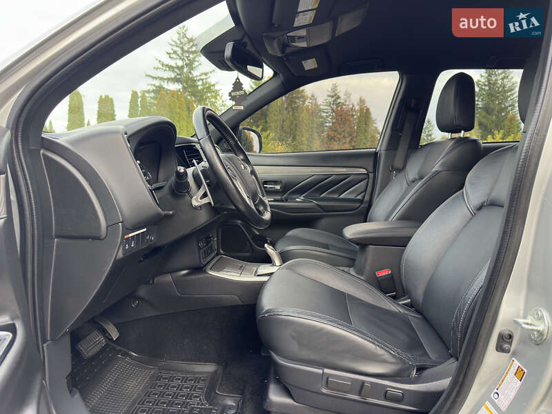 Внедорожник / Кроссовер Mitsubishi Outlander 2022 в Белой Церкви фото 28 Внедорожник / Кроссовер Mitsubishi Outlander 2022 в Белой Церкви