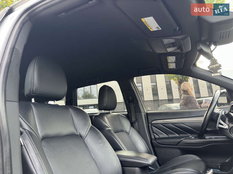 Внедорожник / Кроссовер Mitsubishi Outlander 2022 в Белой Церкви фото 49 Внедорожник / Кроссовер Mitsubishi Outlander 2022 в Белой Церкви